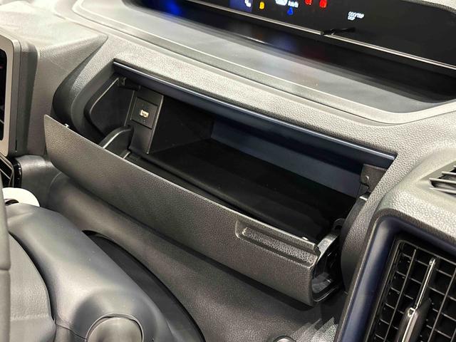 タントカスタムＲＳＬＥＤオートライト　パワースライドドアウェルカムオープン機能　電動パーキングブレーキ　運転席助手席シートヒーター　アルミホイール　キーフリーシステム　　オート電動格納式ドアミラー（広島県）の中古車