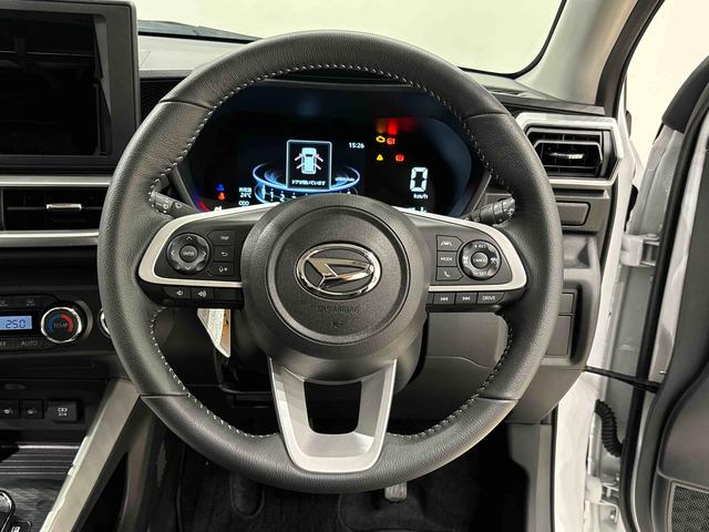 ロッキープレミアムＧ　バックカメラ対応　電動パーキングブレーキＬＥＤヘッドランプ・フォグランプ　全車速追従機能付アダプティブクルーズコントロール　レーンキープコントロール　ブラインドスポットモニター　１７インチアルミホイール　シートヒーター（広島県）の中古車