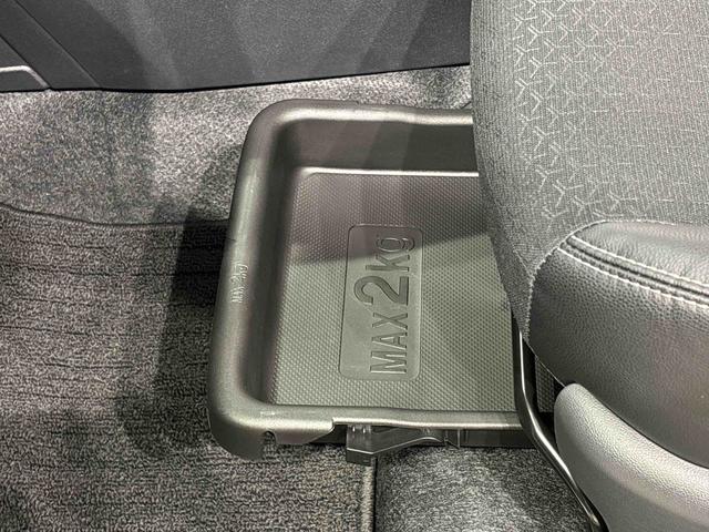 ロッキープレミアムＧ　バックカメラ対応　電動パーキングブレーキＬＥＤヘッドランプ・フォグランプ　全車速追従機能付アダプティブクルーズコントロール　レーンキープコントロール　ブラインドスポットモニター　１７インチアルミホイール　シートヒーター（広島県）の中古車