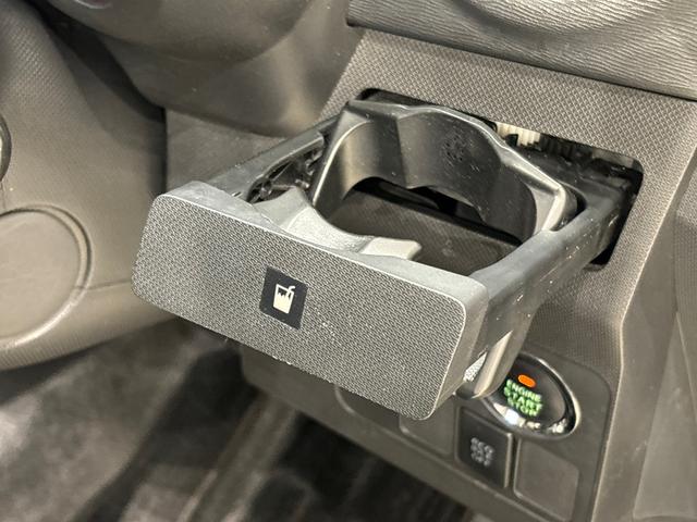 ムーヴカスタム　ＲＳバックカメラ　ＥＴＣ車載器　オートエアコン　アルミホイール　オートライト　プッシュボタンスタート　セキュリティアラーム　運転席シートリフター　電動格納ドアミラー（広島県）の中古車