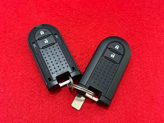 ムーヴＸ　ＳＡ　ＣＤラジオチューナー　ＥＴＣ車載器　オートエアコン運転席シートヒーター　アルミホイール　オートライト　オート格納機能付きミラー　プッシュボタンスタート　セキュリティアラーム　キーフリーシステム　オートライト　シートリフター（広島県）の中古車