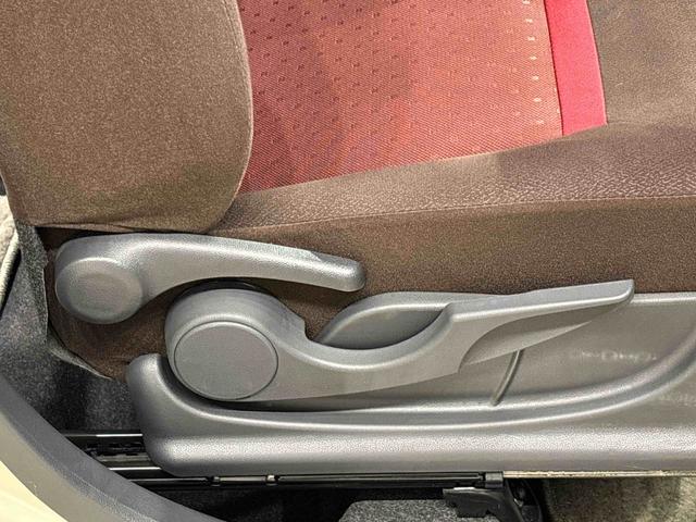ブーンスタイル　ホワイトリミテッド　ＳＡIIIＬＥＤヘッドランプ　オートライト　プッシュボタンスタート　セキュリティアラーム　コーナーセンサー　１４インチフルホイールキャップ（広島県）の中古車