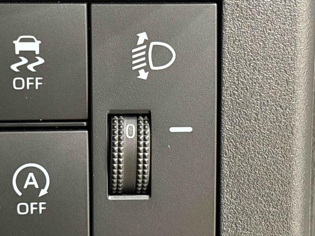 ハイゼットカーゴＤＸ　４ＷＤ　キーレスエントリー　オーバーヘッドシェルフＡＭＦＭラジオ　撥水フルファブリックシート表皮（前席のみ）　フロントドアパワーウインドウ（運転席挟み込み防止機構付き）　スペアタイヤ　リヤヒーター　手引き式サイドブレーキ　リバース連動リヤワイパー（広島県）の中古車