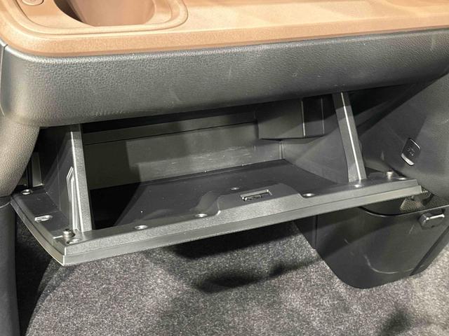 ムーヴキャンバスセオリーＧ　バックカメラ付き　電動パーキングブレーキＬＥＤオートライト・フォグランプ　電動パーキングブレーキ　プッシュボタンスタート　セキュリティアラーム　バックカメラ　両側パワースライドドアウエルカムオープン機能　オート電動格納式ドアミラー（広島県）の中古車