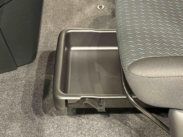 トールカスタムＧ　ターボ　クルーズコントロール　アルミホイールオートエアコン　電動パーキングブレーキ　プッシュボタンスタート　パワースライドドアウェルカムオープン機能　オート格納機能付きドアミラー　ＬＥＤヘッドランプ・フォグランプ　キーフリーシステム（広島県）の中古車