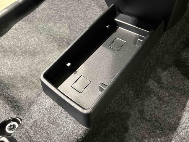 ミライースX リミテッドSAIII バックモニター 電動格納ドアミラーLEDヘッドランプ セキュリティアラーム コーナーセンサー 14インチフルホイールキャップ キーレスエントリー 電動格納式ドアミラー ショツピングフック マニュアルエアコン(広島県)の中古車