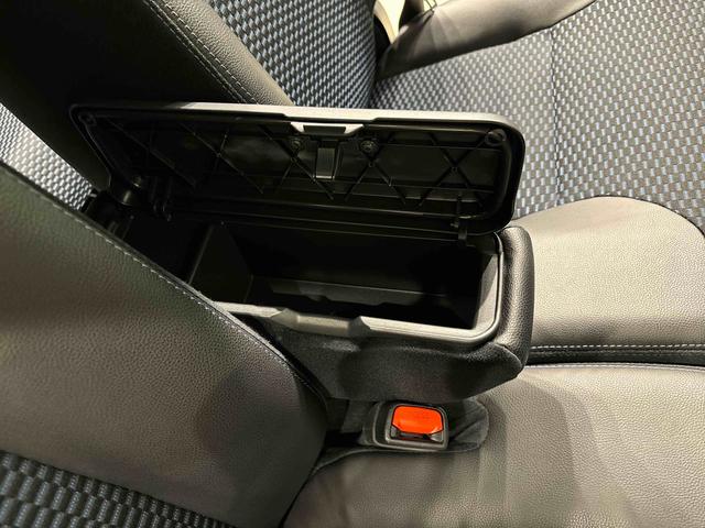 タントカスタムＲＳ　バックモニター対応カメラ　シートヒーターＬＥＤオートライト　パワースライドドアウェルカムオープン機能　電動パーキングブレーキ　運転席助手席シートヒーター　アルミホイール　キーフリーシステム　　オート電動格納式ドアミラー（広島県）の中古車