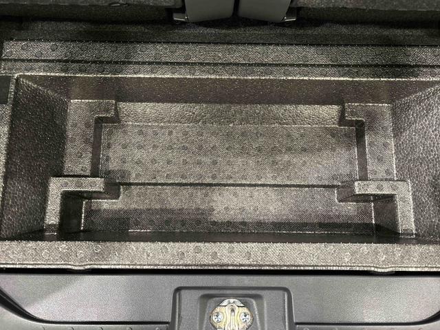 タントカスタムX 4WDLEDオートライト パワースライドドアウェルカムオープン機能 電動パーキングブレーキ 運転席助手席シートヒーター アルミホイール キーフリーシステム オート電動格納式ドアミラー(広島県)の中古車