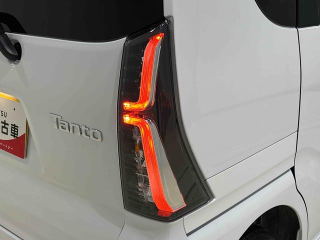タントカスタムX 4WDLEDオートライト パワースライドドアウェルカムオープン機能 電動パーキングブレーキ 運転席助手席シートヒーター アルミホイール キーフリーシステム オート電動格納式ドアミラー(広島県)の中古車