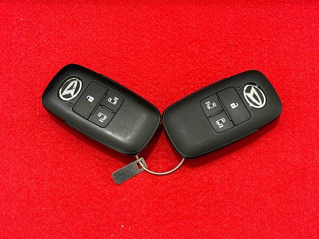 タントカスタムX 4WDLEDオートライト パワースライドドアウェルカムオープン機能 電動パーキングブレーキ 運転席助手席シートヒーター アルミホイール キーフリーシステム オート電動格納式ドアミラー(広島県)の中古車