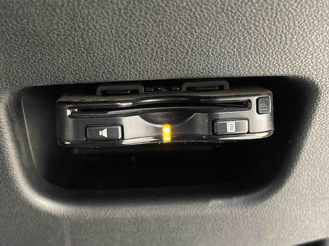ムーヴカスタム　Ｘ　ＳＡ　　純正ナビゲーション　　ＥＴＣ車載器純正ナビ装着用アップグレードパック　トップシェイドガラス　運転席シートリフター　チルトステアリング　ＬＥＤヘッドランプ　オートライト　純正アルミホイール　キーフリーシステム（広島県）の中古車