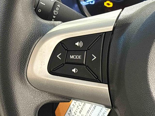 ムーヴカスタム　Ｘ　ＳＡ　　純正ナビゲーション　　ＥＴＣ車載器純正ナビ装着用アップグレードパック　トップシェイドガラス　運転席シートリフター　チルトステアリング　ＬＥＤヘッドランプ　オートライト　純正アルミホイール　キーフリーシステム（広島県）の中古車