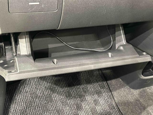 ムーヴカスタム　Ｘ　ＳＡ　　純正ナビゲーション　　ＥＴＣ車載器純正ナビ装着用アップグレードパック　トップシェイドガラス　運転席シートリフター　チルトステアリング　ＬＥＤヘッドランプ　オートライト　純正アルミホイール　キーフリーシステム（広島県）の中古車