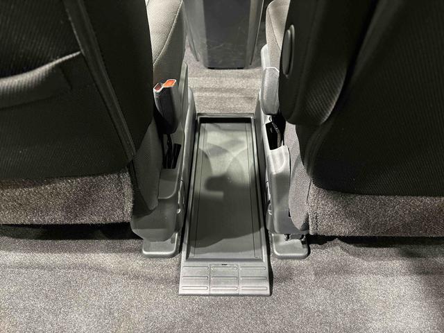 トールカスタムG バックモニター対応 電動パーキングブレーキLEDヘッドランプ・フォグランプ 14インチアルミホイール オートライト プッシュボタンスタート クルーズコントロール コーナーセンサー パワースライドドア キーフリーシステム(広島県)の中古車