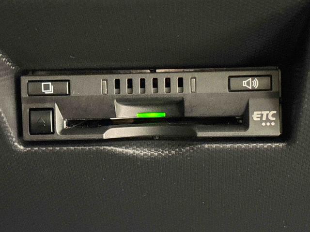 ロッキーX HEV ディスプレイオーディオ ドラレコ ETCLEDヘッドランプ アクティブマルチインフォメーションメーター アルミホイール オートライト プッシュボタンスタート(広島県)の中古車