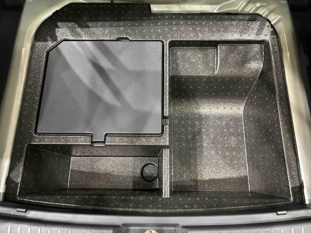 ロッキーX HEV ディスプレイオーディオ ドラレコ ETCLEDヘッドランプ アクティブマルチインフォメーションメーター アルミホイール オートライト プッシュボタンスタート(広島県)の中古車