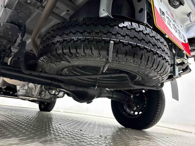 ハイゼットトラックスタンダードハロゲンヘッドランプ 運転席SRSエアバック 電動式パワーステアリング AM/FMラジオ スペアタイヤ ガードフレーム(広島県)の中古車