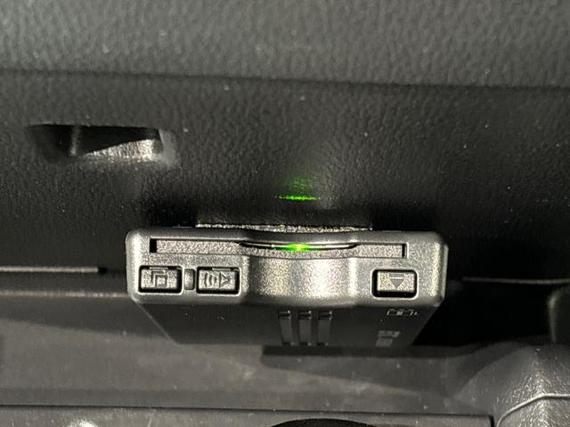 ハイゼットトラックジャンボＳＡIIIｔ　ＣＤチューナー　ＥＴＣ車載器ＬＥＤヘッドランプ　ＬＥＤフォグランプ　トップシェイドガラス　大型荷台作業灯　デュアルエアバック　パワーウインドウ　キーレスエントリー　パワードアロック　バックソナー　ＶＳＣ＆ＴＲＣ（広島県）の中古車