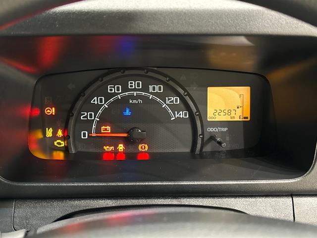 ハイゼットトラックジャンボＳＡIIIｔ　ＣＤチューナー　ＥＴＣ車載器ＬＥＤヘッドランプ　ＬＥＤフォグランプ　トップシェイドガラス　大型荷台作業灯　デュアルエアバック　パワーウインドウ　キーレスエントリー　パワードアロック　バックソナー　ＶＳＣ＆ＴＲＣ（広島県）の中古車