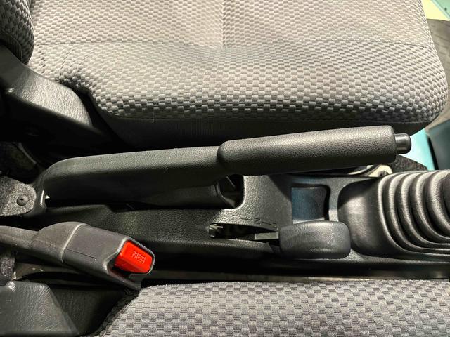 ハイゼットトラックジャンボＳＡIIIｔ　ＣＤチューナー　ＥＴＣ車載器ＬＥＤヘッドランプ　ＬＥＤフォグランプ　トップシェイドガラス　大型荷台作業灯　デュアルエアバック　パワーウインドウ　キーレスエントリー　パワードアロック　バックソナー　ＶＳＣ＆ＴＲＣ（広島県）の中古車