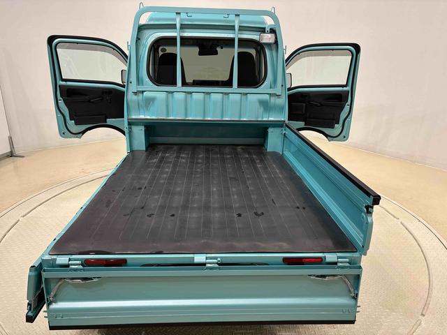 ハイゼットトラックジャンボＳＡIIIｔ　ＣＤチューナー　ＥＴＣ車載器ＬＥＤヘッドランプ　ＬＥＤフォグランプ　トップシェイドガラス　大型荷台作業灯　デュアルエアバック　パワーウインドウ　キーレスエントリー　パワードアロック　バックソナー　ＶＳＣ＆ＴＲＣ（広島県）の中古車