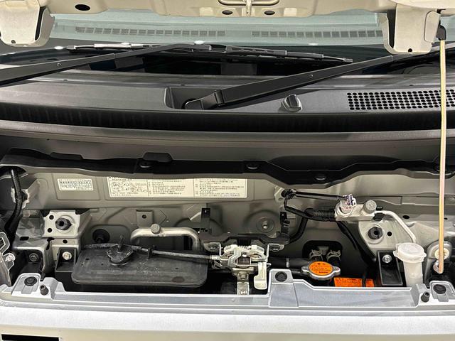 ハイゼットカーゴクルーズ   純正ナビ   バックモニター   ETCキーレスエントリー マニュアルエアコン 運転席・助手席パワーウインドウ オートライト ハンド式サイドブレーキ ハロゲンヘッドライト アイドリングストップ機能   テンパータイヤ(広島県)の中古車