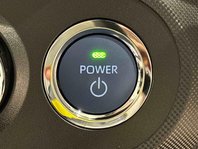 ロッキープレミアムＧ　ＨＥＶ　バックカメラ付　前席シートヒーターＬＥＤヘッドライト　ＬＥＤフォグランプ　１７インチアルミホイール　メッキドアアウターハンドル　本革巻きステアリングホイール　アダプティブルクルーズコントロール　ＳＲＳサイドエアバッグ（広島県）の中古車