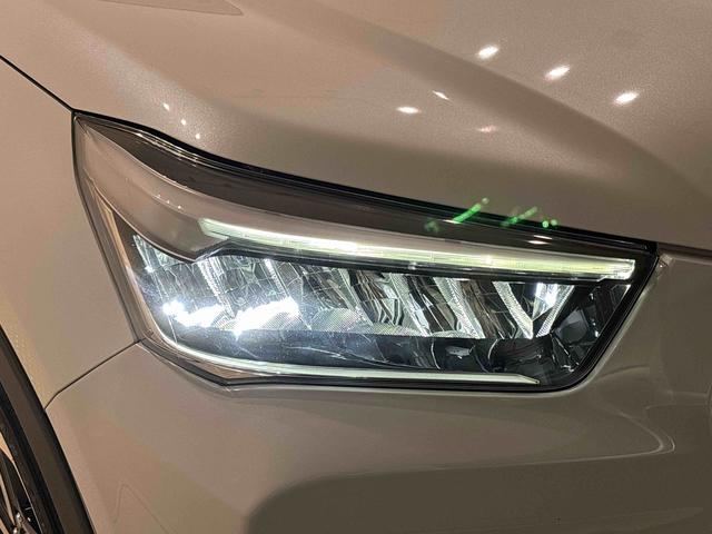ロッキープレミアムＧ　ＨＥＶ　バックカメラ付　前席シートヒーターＬＥＤヘッドライト　ＬＥＤフォグランプ　１７インチアルミホイール　メッキドアアウターハンドル　本革巻きステアリングホイール　アダプティブルクルーズコントロール　ＳＲＳサイドエアバッグ（広島県）の中古車