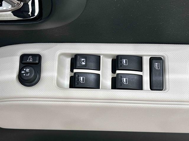 ミラココアココアプラスＸリミテッドオートエアコン　キーフリー　ＬＥＤヘッドライト　フォグランプ　カーナビ　バックモニター　電動格納ミラー（広島県）の中古車