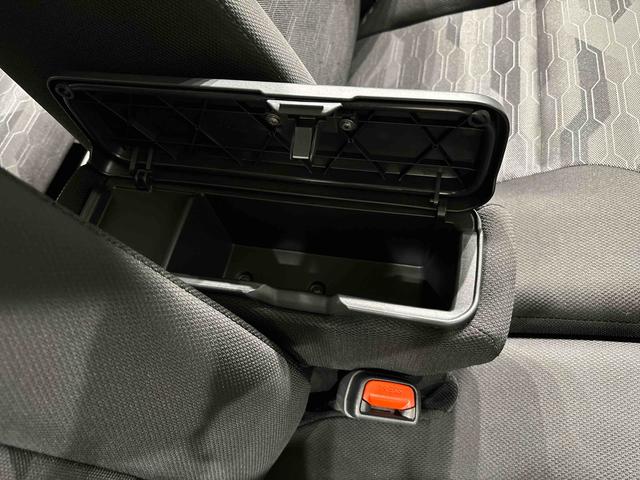 タントファンクロスターボ　電動パーキング　両側パワースライドドア純正ナビ装着用アップグレードパック　オートブレーキホールド機能　本革巻ステアリングホイール　運転席・助手席シートヒーター　運転席シートリフター　チルトステアリング（広島県）の中古車