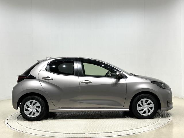 ヤリスＸ　バックモニターＥＴＣ車載器　衝突回避支援ブレーキ純正ディスプレイオーディオ　バックモニター　ＥＴＣ車載器　オートライト　オートマチックハイビーム　ＳＲＳエアバック　運転席シートリフター（広島県）の中古車