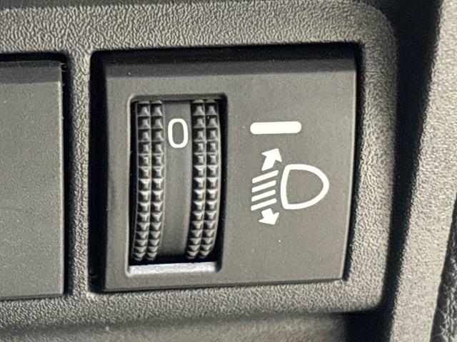 ヤリスＸ　バックモニターＥＴＣ車載器　衝突回避支援ブレーキ純正ディスプレイオーディオ　バックモニター　ＥＴＣ車載器　オートライト　オートマチックハイビーム　ＳＲＳエアバック　運転席シートリフター（広島県）の中古車