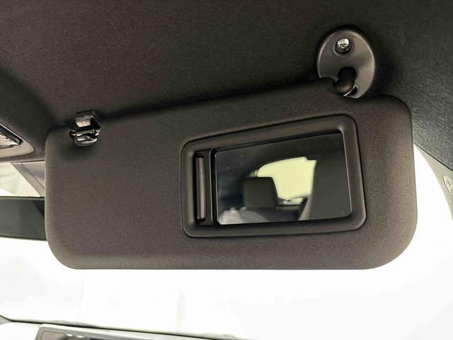 ヤリスＸ　バックモニターＥＴＣ車載器　衝突回避支援ブレーキ純正ディスプレイオーディオ　バックモニター　ＥＴＣ車載器　オートライト　オートマチックハイビーム　ＳＲＳエアバック　運転席シートリフター（広島県）の中古車