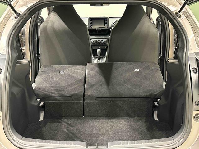 ヤリスＸ　バックモニターＥＴＣ車載器　衝突回避支援ブレーキ純正ディスプレイオーディオ　バックモニター　ＥＴＣ車載器　オートライト　オートマチックハイビーム　ＳＲＳエアバック　運転席シートリフター（広島県）の中古車