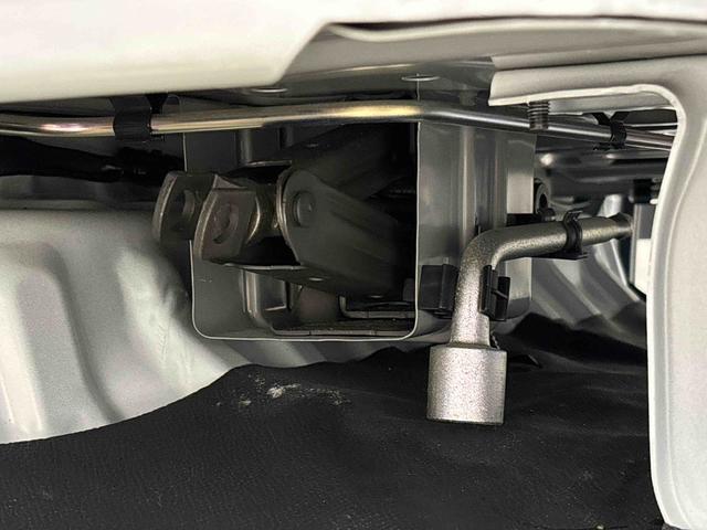 ハイゼットカーゴスペシャルＳＡIII　オートライト　ＥＴＣ車載器ＬＥＤヘッドランプ　トップシェイドガラス　コーナーセンサー　オーバーヘッドシェルフ　ＡＭ／ＦＭラジオ　スチールホイール　マニュアルエアコン（広島県）の中古車