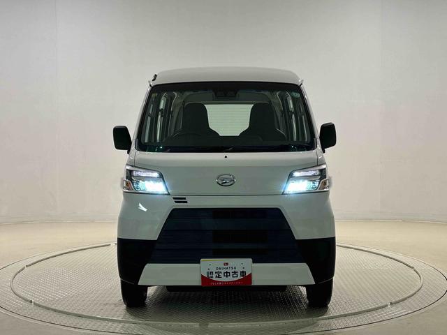 ハイゼットカーゴスペシャルＳＡIII　オートライト　ＥＴＣ車載器ＬＥＤヘッドランプ　トップシェイドガラス　コーナーセンサー　オーバーヘッドシェルフ　ＡＭ／ＦＭラジオ　スチールホイール　マニュアルエアコン（広島県）の中古車