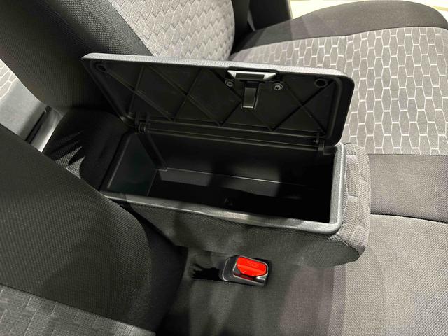 ウェイクＸ　ＳＡ　カーナビゲーション　バックモニター　ＥＴＣ車載器後席助手席側パワースライドドア　ＬＥＤヘッドライト　ハロゲンフォグランプ　１４インチアルミホイール　オートライト　プッシュボタンスタート　ユーティリティフック　セキュリティアラーム　キーフリーシステム（広島県）の中古車