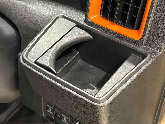 タントファンクロス　バックモニター対応カメラ　シートヒーターＬＥＤオートライト　電動パーキングブレーキ　運転席助手席シートヒーター　アルミホイール　キーフリーシステム　　オート電動格納式ドアミラー（広島県）の中古車