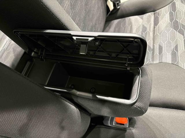 タントファンクロス　バックモニター対応カメラ　シートヒーターＬＥＤオートライト　電動パーキングブレーキ　運転席助手席シートヒーター　アルミホイール　キーフリーシステム　　オート電動格納式ドアミラー（広島県）の中古車