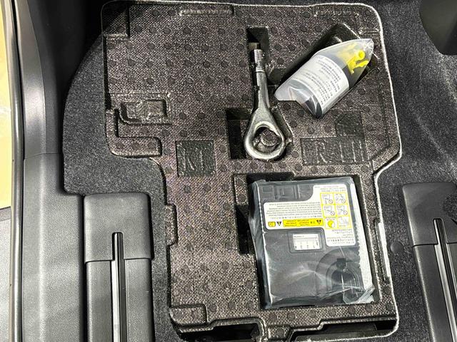 タントファンクロス　バックモニター対応カメラ　シートヒーターＬＥＤオートライト　電動パーキングブレーキ　運転席助手席シートヒーター　アルミホイール　キーフリーシステム　　オート電動格納式ドアミラー（広島県）の中古車