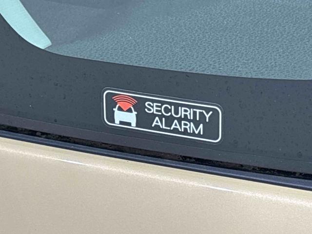 タントファンクロス　バックモニター対応カメラ　シートヒーターＬＥＤオートライト　電動パーキングブレーキ　運転席助手席シートヒーター　アルミホイール　キーフリーシステム　　オート電動格納式ドアミラー（広島県）の中古車