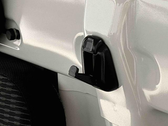 ハイゼットトラックＥＸＴ　４ＷＤ　電動格納ドアミラー　コーナーセンサーＬＥＤヘッドランプ　ＬＥＤフォグランプ　トップシェイドガラス　大型荷台作業灯　運転席ＳＲＳエアバック　パワーウインドウ　キーレスエントリー　パワードアロック　バックソナー　ＶＳＣ＆ＴＲＣ（広島県）の中古車