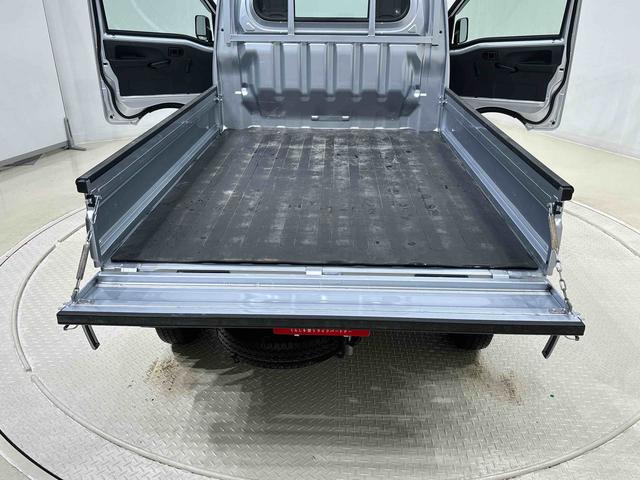 ハイゼットトラックスタンダード　農用スペシャル　４ＷＤ　コーナーセンサートップシェイドガラス　大型荷台作業灯　運転席ＳＲＳエアバック　バックソナー　電動式パワーステアリング　ＡＭ／ＦＭラジオ　あゆみ板掛けテールゲート　ガードフレーム（広島県）の中古車