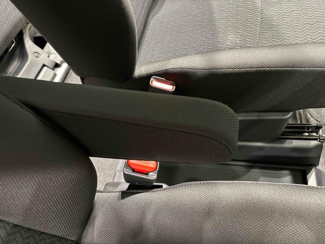 トールカスタムG ステアリングスイッチ バックカメラ キーフリーLEDヘッドランプ・フォグランプ 14インチアルミホイール オートライト プッシュボタンスタート クルーズコントロール コーナーセンサー ウエルカムオープン機能付パワースライドドア バックカメラ(広島県)の中古車