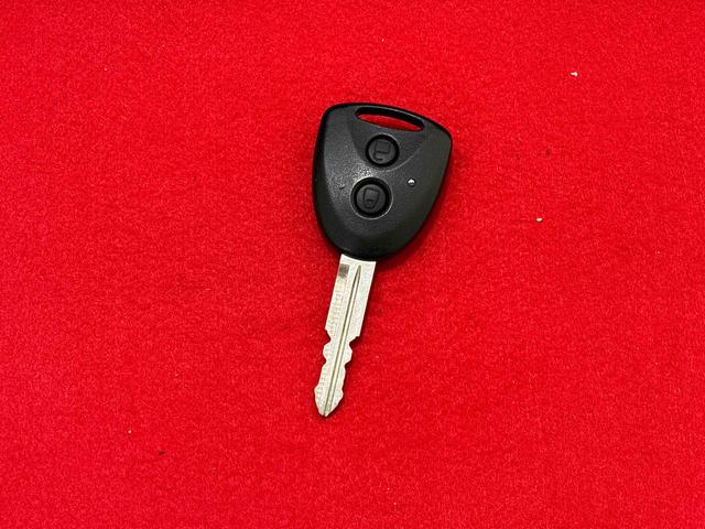 ミライースX リミテッドSAIIILEDヘッドランプ セキュリティアラーム コーナーセンサー 14インチフルホイールキャップ キーレスエントリー 電動格納式ドアミラー ショツピングフック マニュアルエアコン(広島県)の中古車