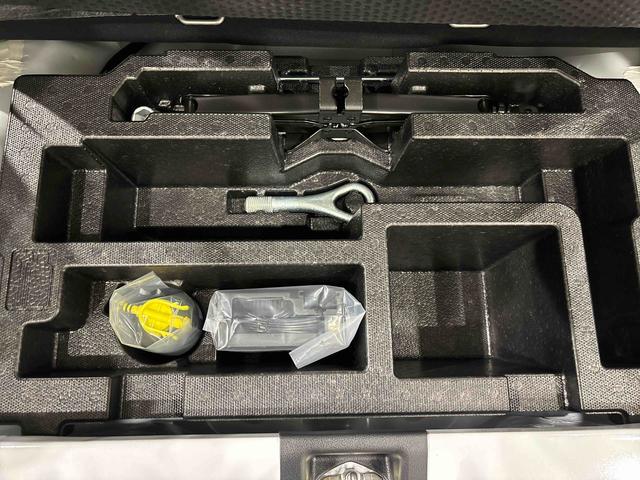 ミライースＸ　ＳＡIIIＬＥＤヘッドランプ　セキュリティアラーム　コーナーセンサー　１４インチフルホイールキャップ　キーレスエントリー　電動格納式ドアミラー　ショツピングフック　マニュアルエアコン（広島県）の中古車