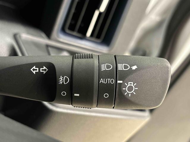 タントカスタムＲＳ　パノラマモニター対応カメラＬＥＤオートライト　パワースライドドアウェルカムオープン機能　オート電動格納式ドアミラー　助手席ロングスライド　助手席イージークローザー　アルミホイール　キーフリーシステム（広島県）の中古車