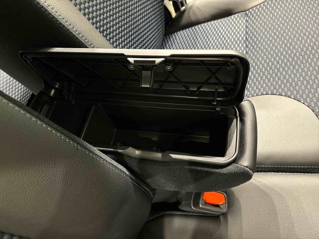 タントカスタムＲＳ　パノラマモニター対応カメラＬＥＤオートライト　パワースライドドアウェルカムオープン機能　オート電動格納式ドアミラー　助手席ロングスライド　助手席イージークローザー　アルミホイール　キーフリーシステム（広島県）の中古車
