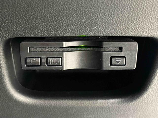 ムーヴカスタム　Ｘリミテッド　ＳＡIII　　純正ナビゲーションパノラマモニター対応純正ナビ装着用アップグレードパック　ドライブレコーダー　ＥＴＣ車載器　運転席シートヒーター　トップシェイドガラス　運転席シートリフター　チルトステアリング（広島県）の中古車