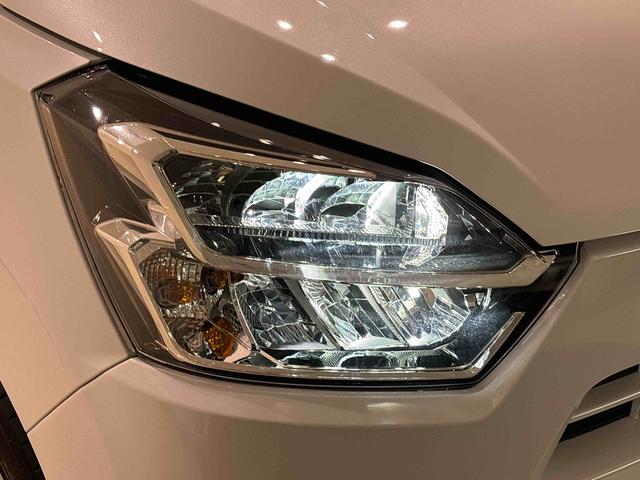 ミライースＸ　リミテッドＳＡIII　ＬＥＤヘッドライト　バックカメラ付オートライト　オートハイビーム　リヤワイパー　リヤスモークガラス　電動格納式ドアミラー　オーディオレス　キーレスエントリーシステム　前後コーナーセンサー　セキュリティアラーム　マニュアルエアコン（広島県）の中古車